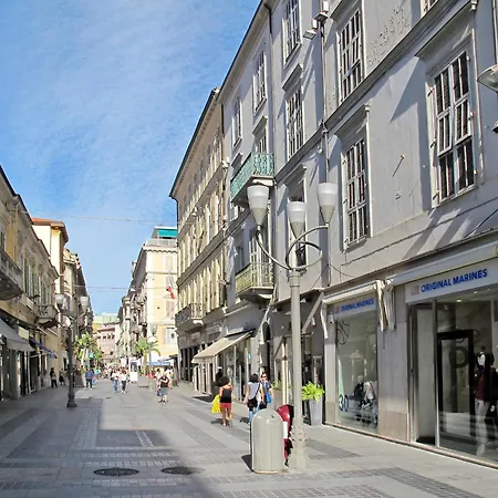 Appartement Modern Nest By Interhome San Remo